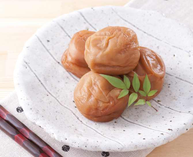 紀州南高梅白木箱（蜂蜜）